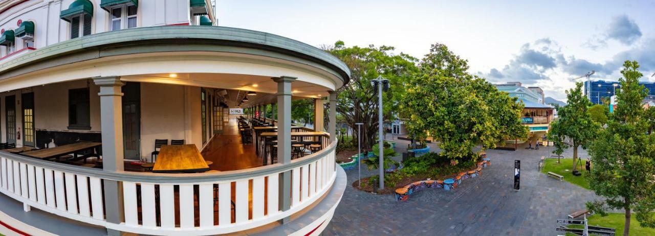Hides Hotel Cairns Exteriér fotografie
